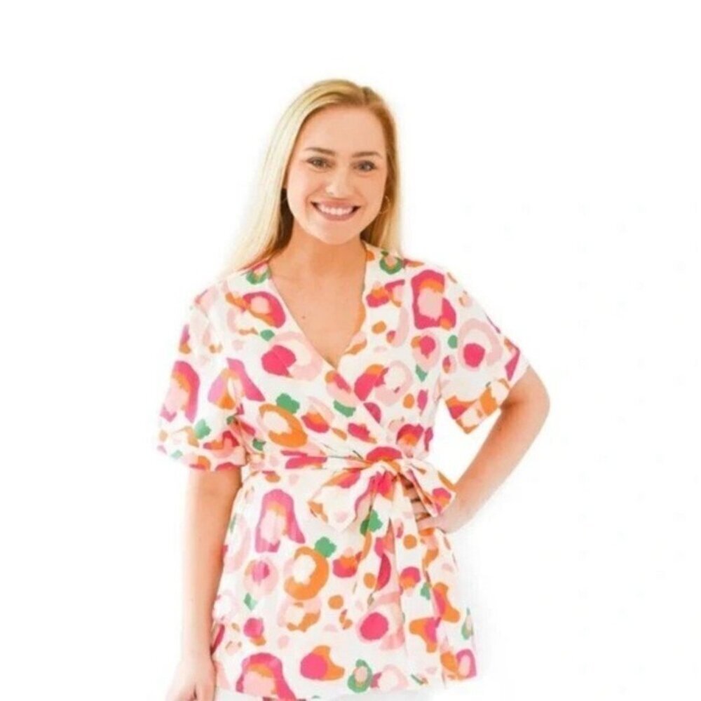 Emily McCarthy Day Robe Top in Spring Mix Spot Cheetah Size XS NWT